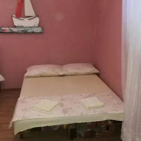 Holiday House In With Air Conditioning, Wifi * サマティン